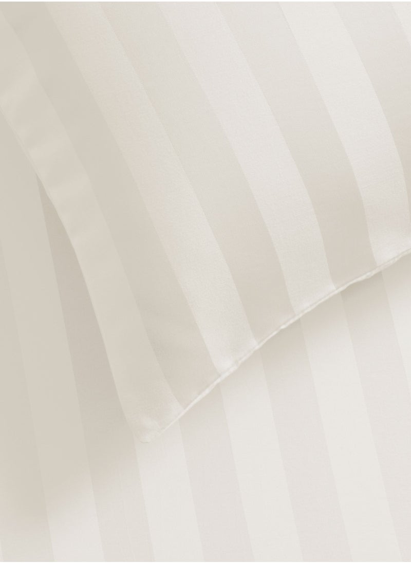 Single Microfiber Sheet Set,  Single Size 2 Pieces, Hotel Stripes Design - pzsku/Z5717B20C7378A4E334F6Z/45/_/1704524787/3021e421-9041-4806-a071-f868575cd88f
