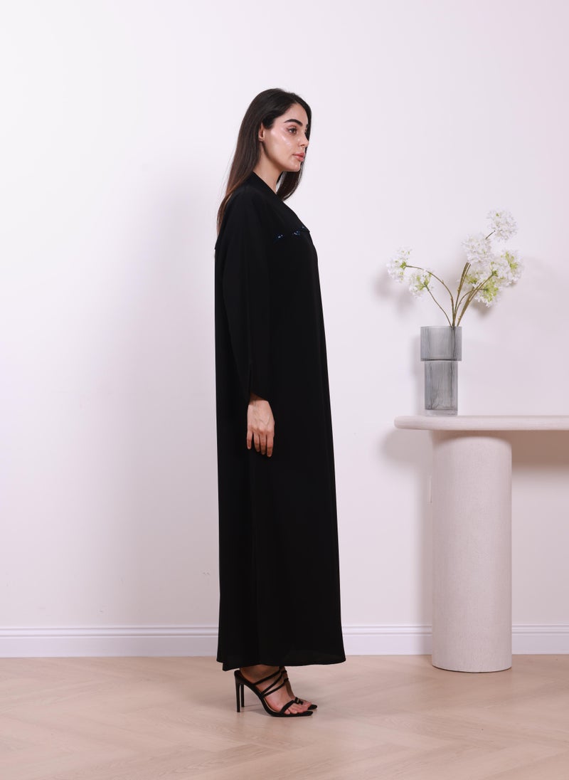 Nikias Practical Nida fabric abaya with a full front zipper - Image 2