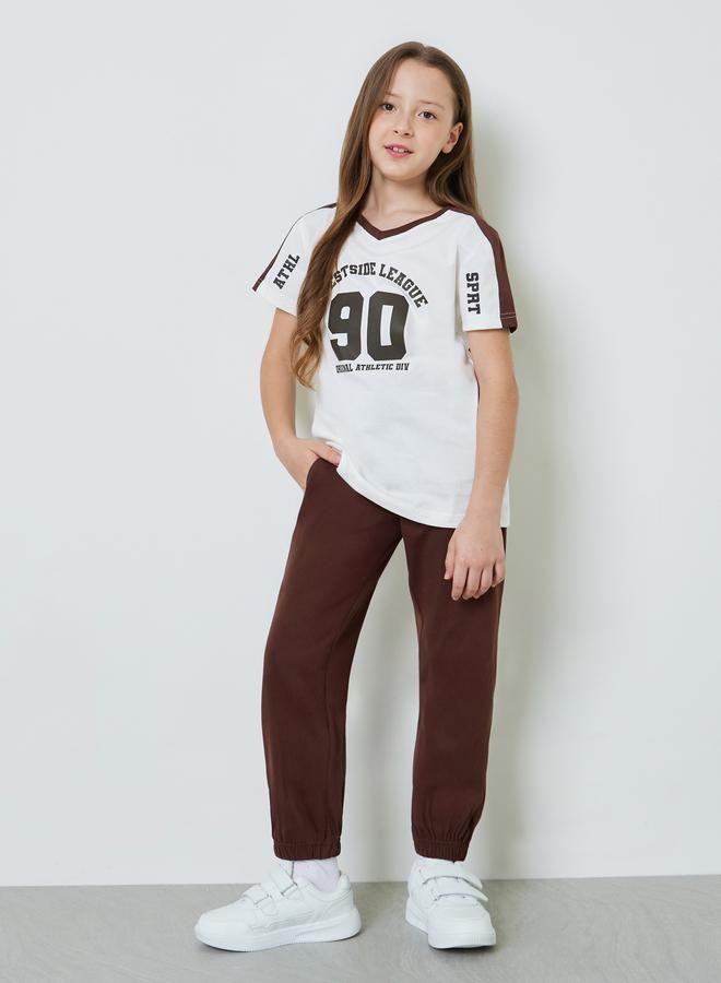 Styli Girls V Neck Contrast Panel T-Shirt and Cuffed Joggers Set - Image 1