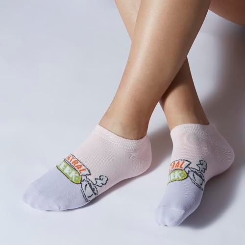BALENZIA SocksXpress FRIENDS Official Merchandise Socks Gift Box - Pack of 8, Iconic Quotes & Embroidered Designs, Premium Ankle & High-Ankle Socks for Women - Image 4