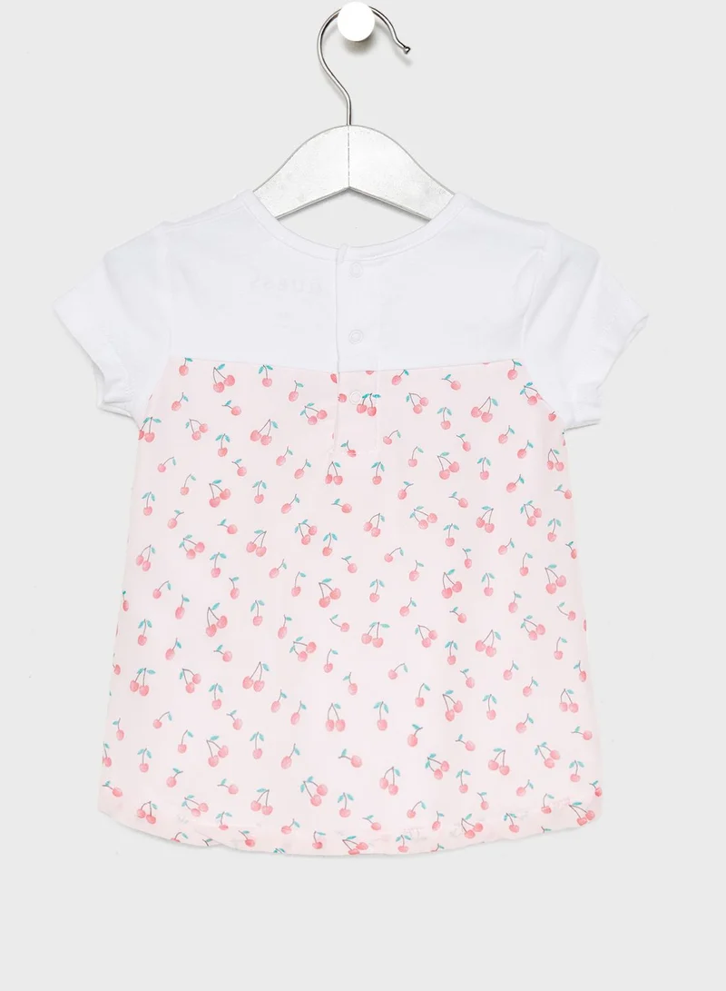 GUESS Infant T-Shirt + Shorts Set