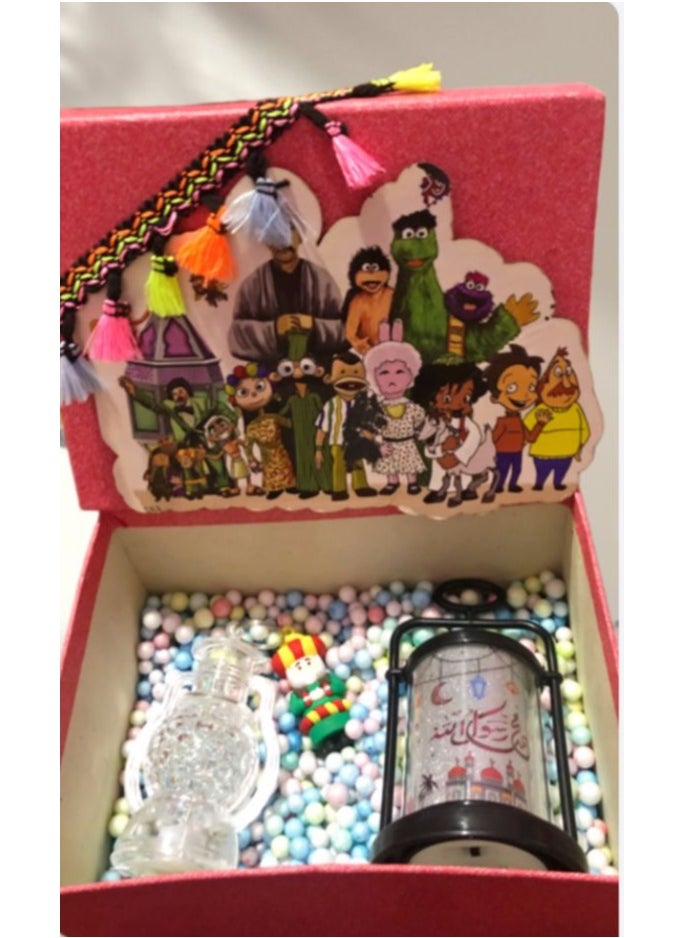 Ramadan box + 3 gifts (black lantern with raspberry + small transparent lantern + Ramadan figure medallion) - pzsku/Z571E958DC447797BD0AFZ/45/_/1739433601/c9d5d09b-9231-4943-96b4-d1a5943f59c4