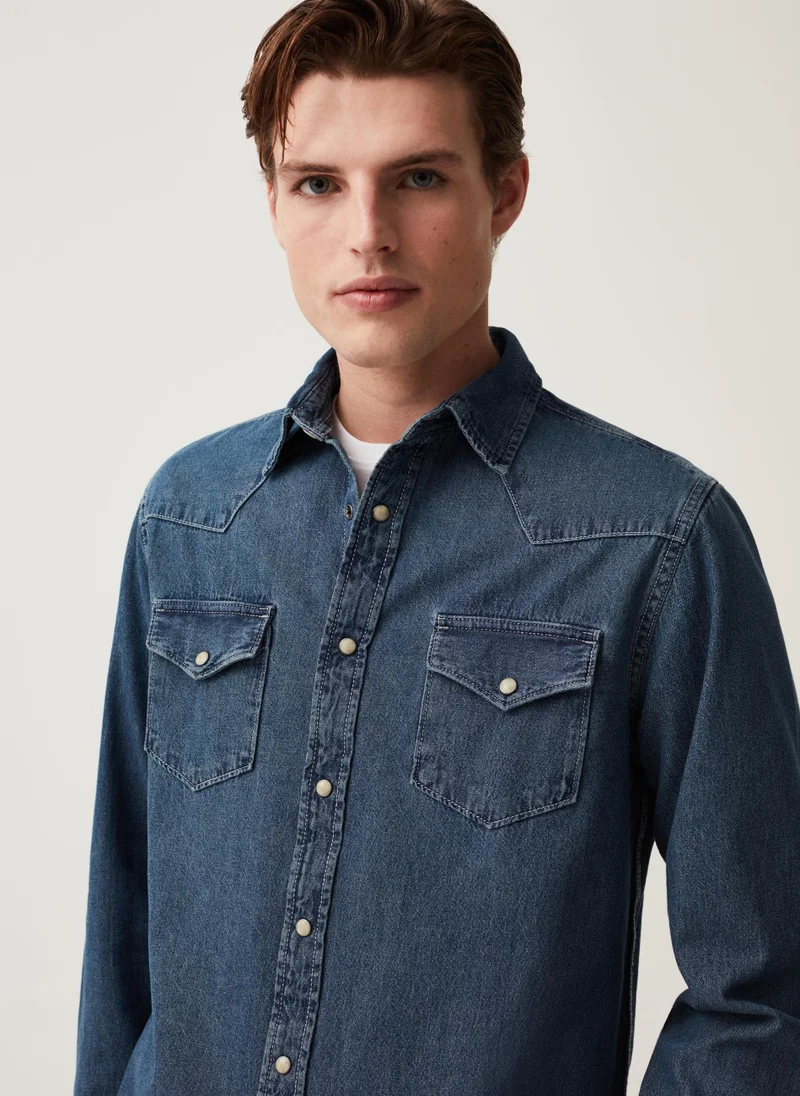او في اس Grand & Hills denim shirt with pearl buttons