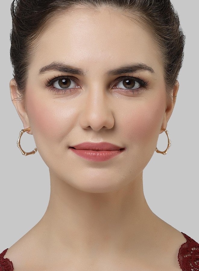 Karatcart Gold-Plated Half Hoop Earrings for Women - Image 4