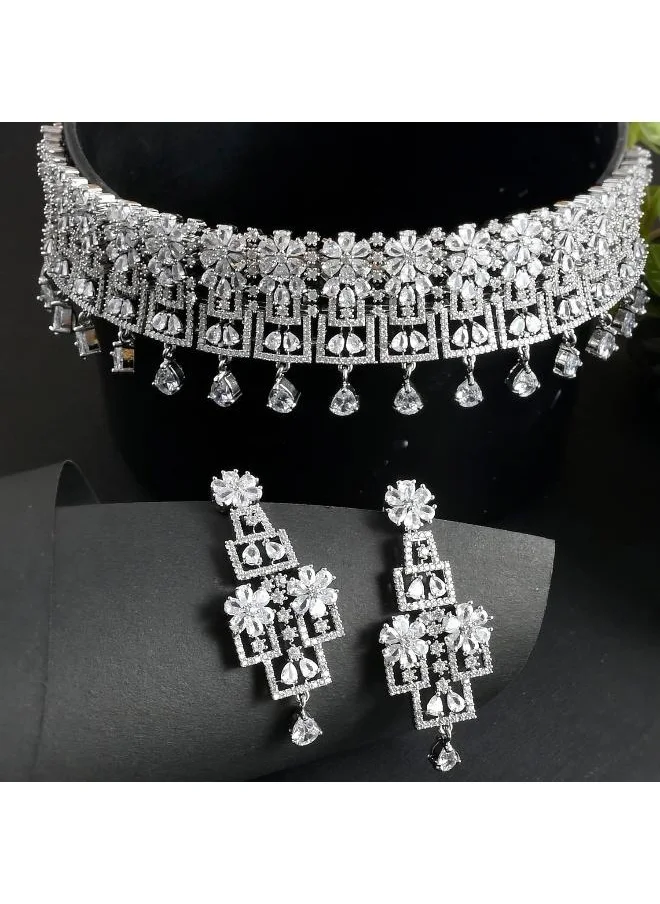 VOYLLA Sparkling Opulence Floral Choker Jewellery Set