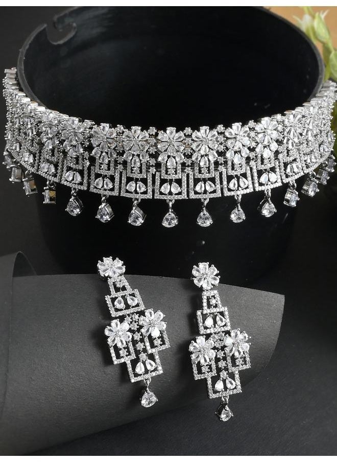 فويلا VOYLLA VoyllaSparkling Elegance Floral Choker Jewelry Set  - Image 1