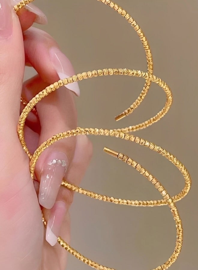 "سوار مرن بخمسة دوائر مطلية بالذهب متعدد الطبقات للسيدات تصميم قابل للتمدد وقابل للتكديس للارتداء اليومي والحفلات " - Image 2