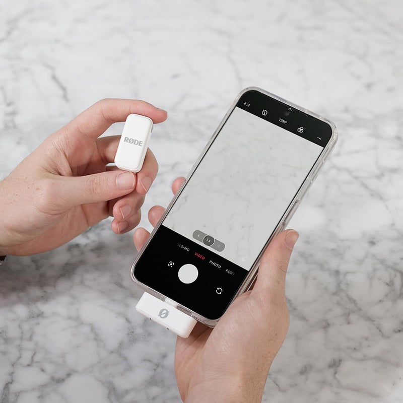 RODE RÃ˜DE Wireless Micro - Compact Wireless Microphone, Two Mics with Charge Case for Smartphone Content Creation - Lightning, White - Image 2