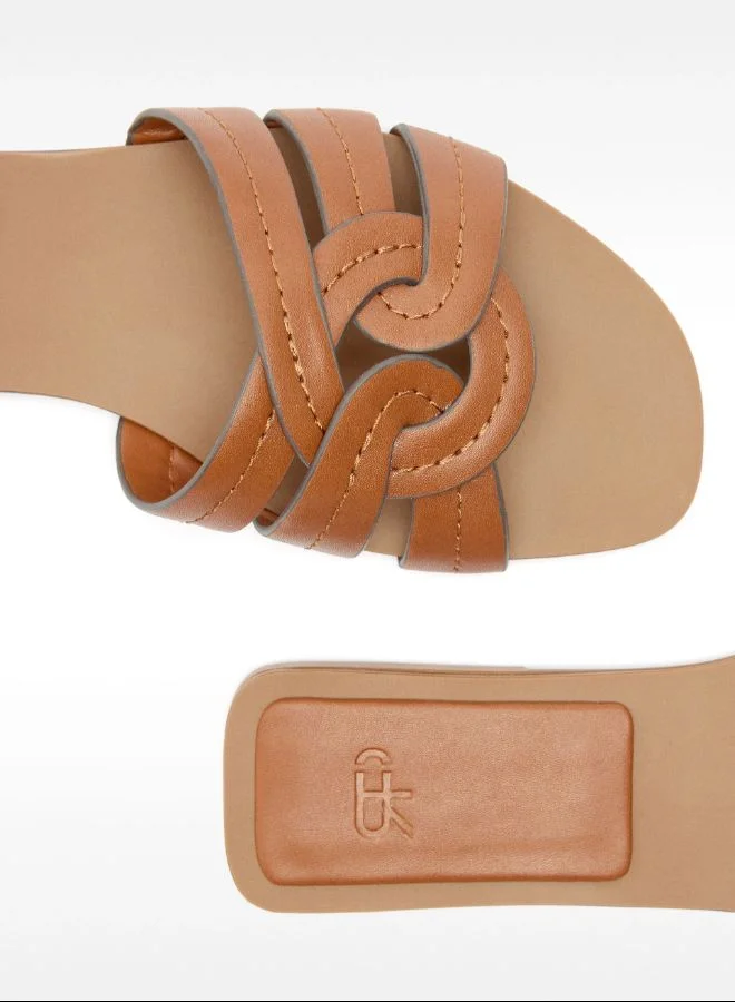 PARFOIS Crossed Flat Sandals