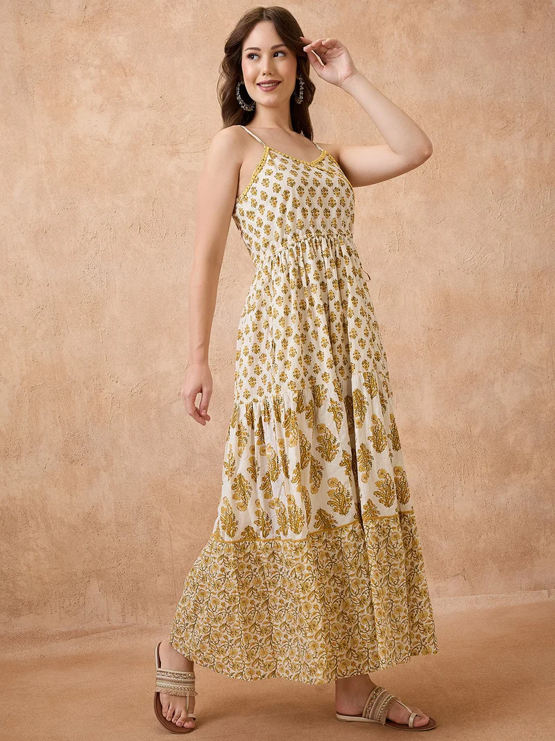 globus Globus Women Floral Print V-Neck Shoulder Strap Fit & Flared Tiered Maxi Fusion Dress