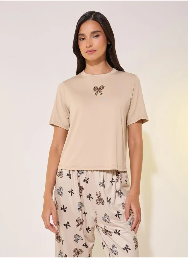 ستايلي Butterfly Print Round Neck T-Shirt and Pyjama Set