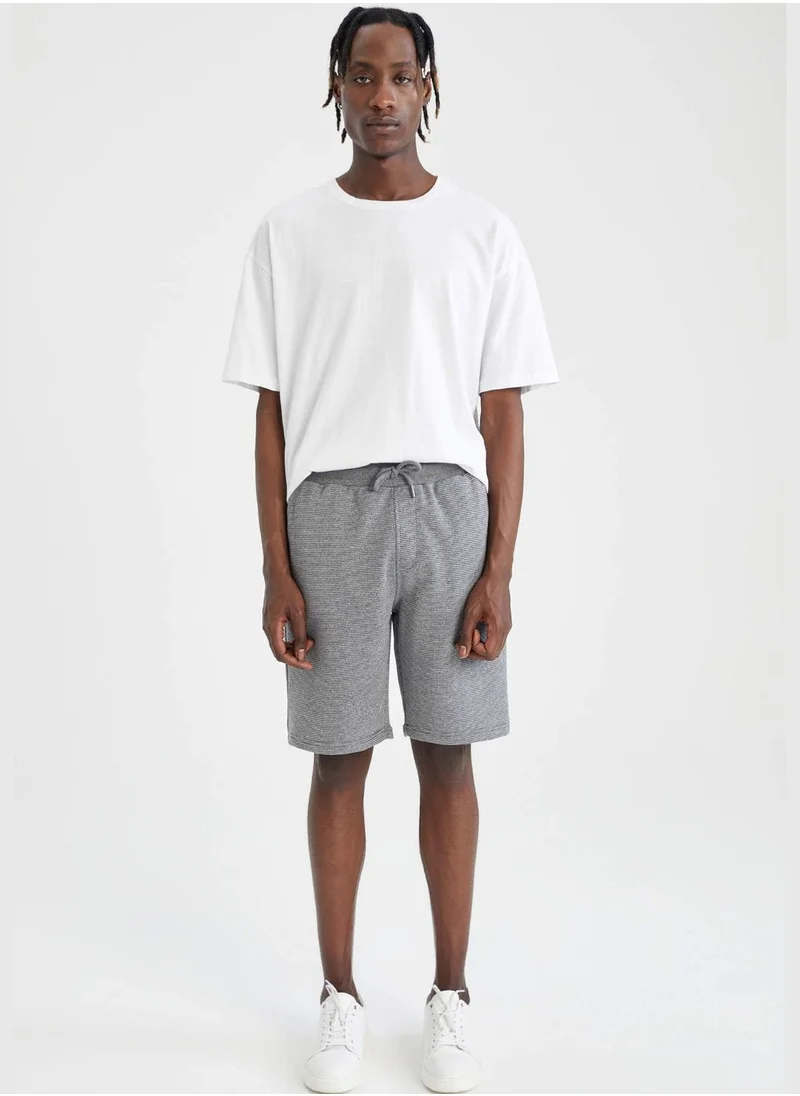 ديفاكتو Slim Fit Tie Waist Midi Short
