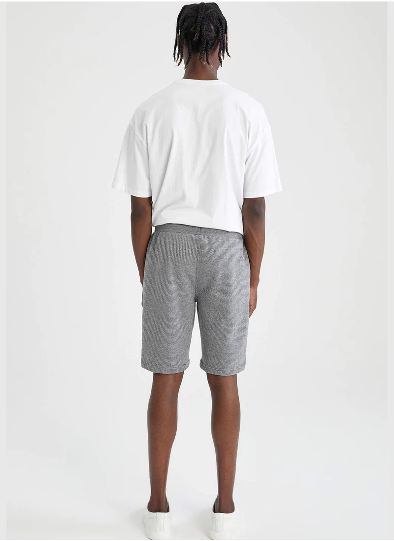 ديفاكتو Slim Fit Tie Waist Midi Short