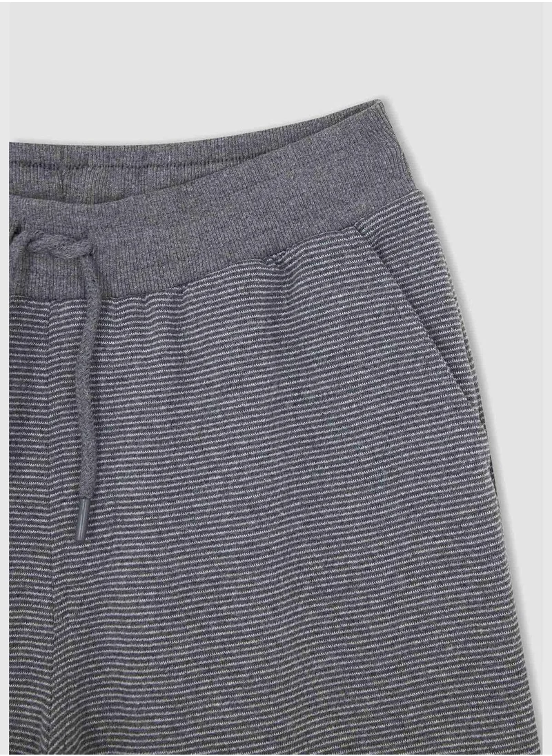 ديفاكتو Slim Fit Tie Waist Midi Short