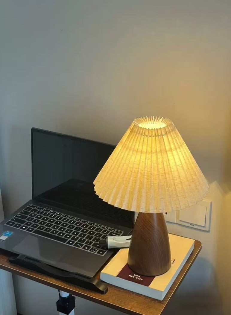Pleated lampshade table lamp, bedside lamp, master bedroom vintage lighting, white fabric lampshade table lamp  - Image 3