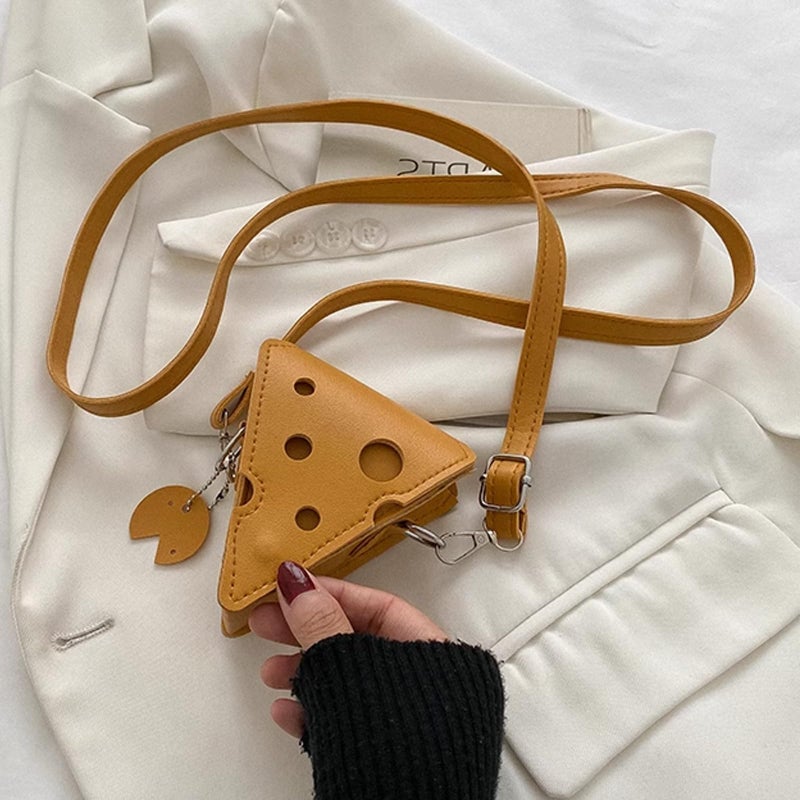 XDHLDULYK Cheese Shaped Crossbody Bag, Creative Mini Shoulder Bag Women Fashion Handbag PU Leather Wallet Purse (Triangular) - Image 2