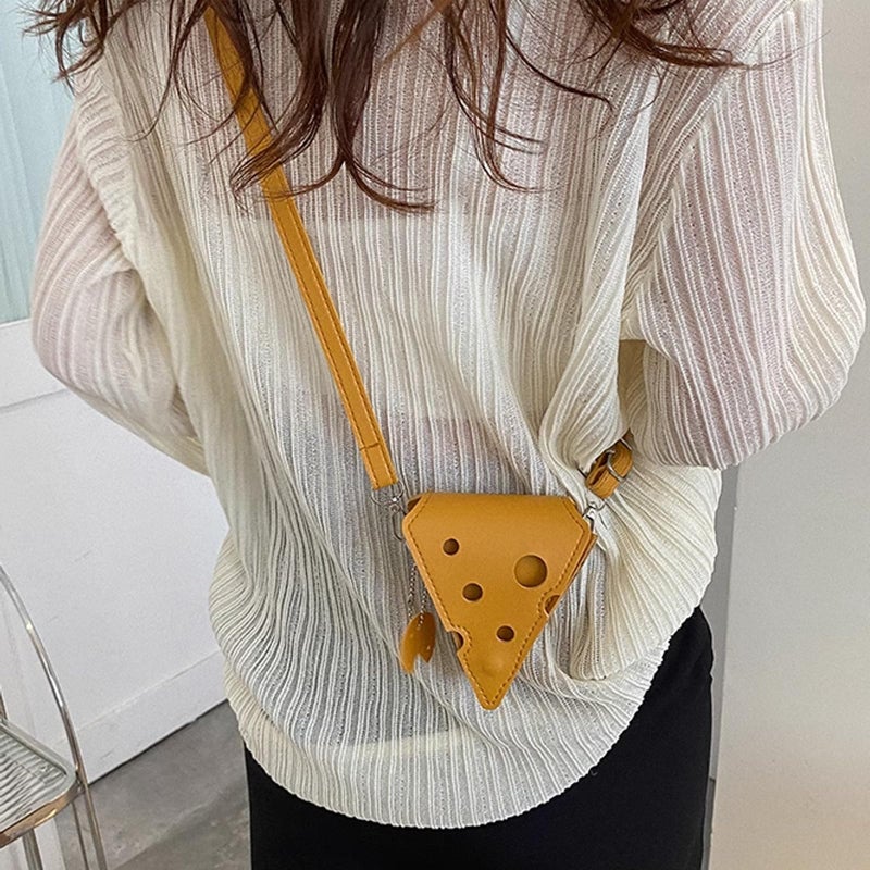 XDHLDULYK Cheese Shaped Crossbody Bag, Creative Mini Shoulder Bag Women Fashion Handbag PU Leather Wallet Purse (Triangular) - Image 5