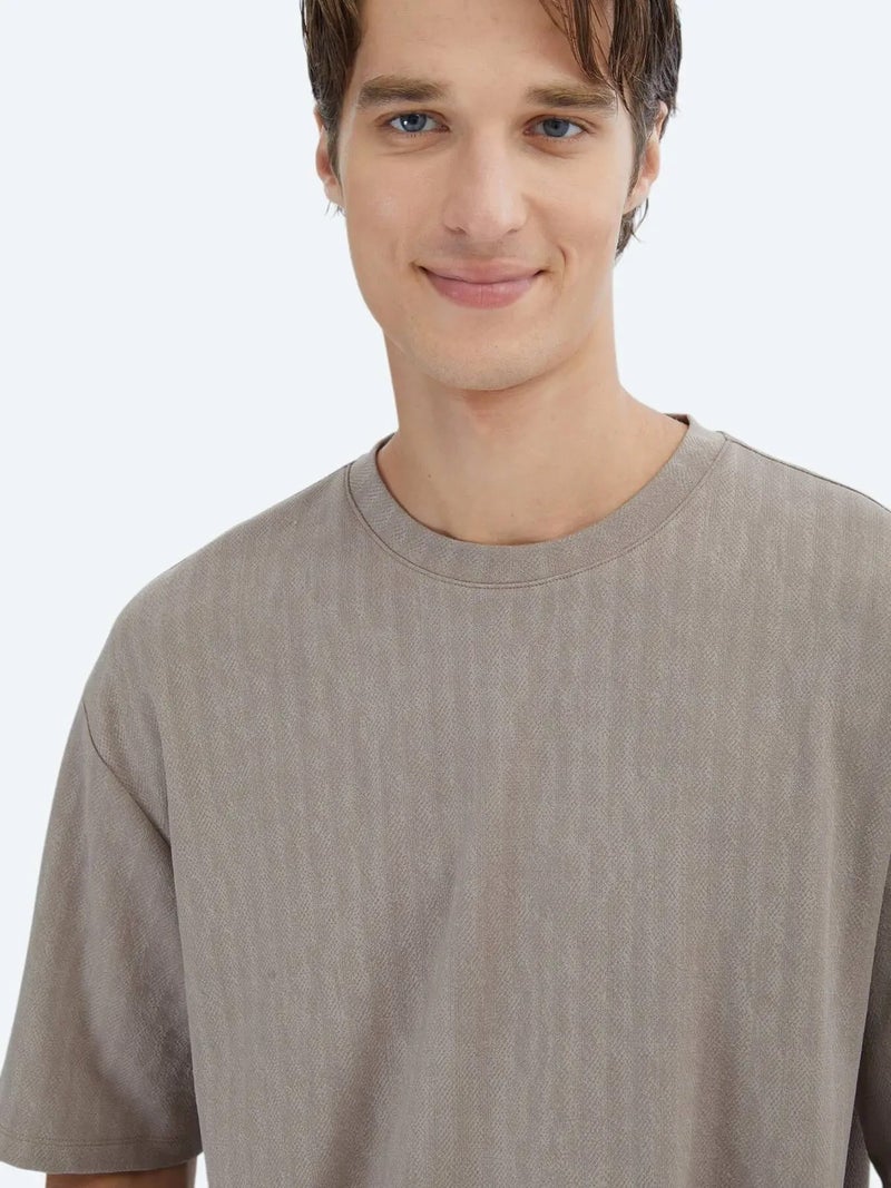 Kip Mink Patterned Crew Neck T-Shirt - Image 3