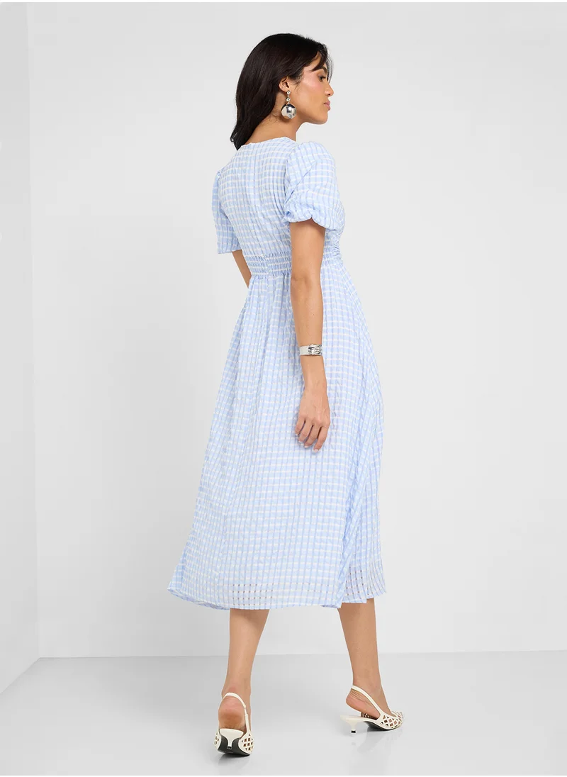 ايلا Puff Sleeved Dress