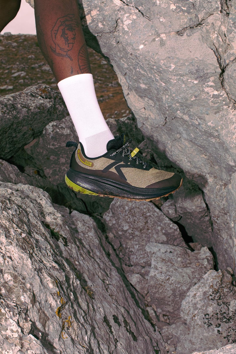 KEEN Men's Roam Breathable Lightweight Comfortable Trail Running Shoes, Dark Olive/Golden Cypress, 9.5 - Image 2