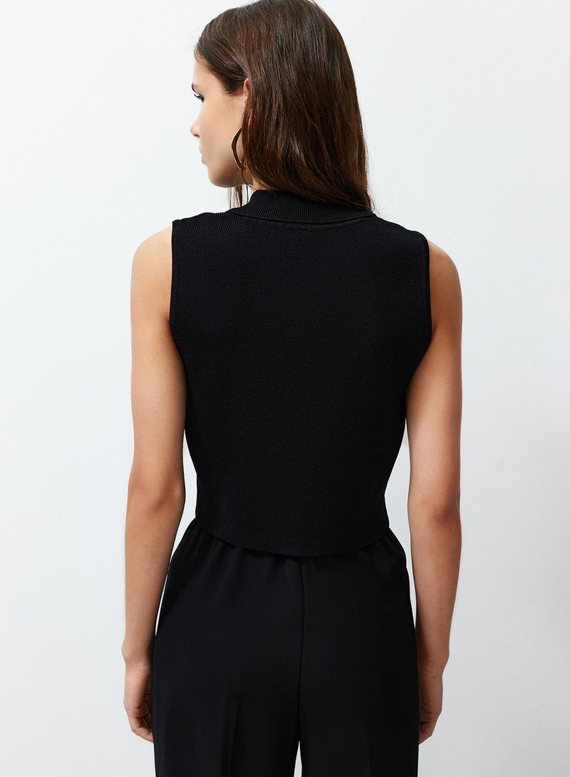 trendyol Black Crop Premium / Special Yarn Vest Look Knitwear - Image 5