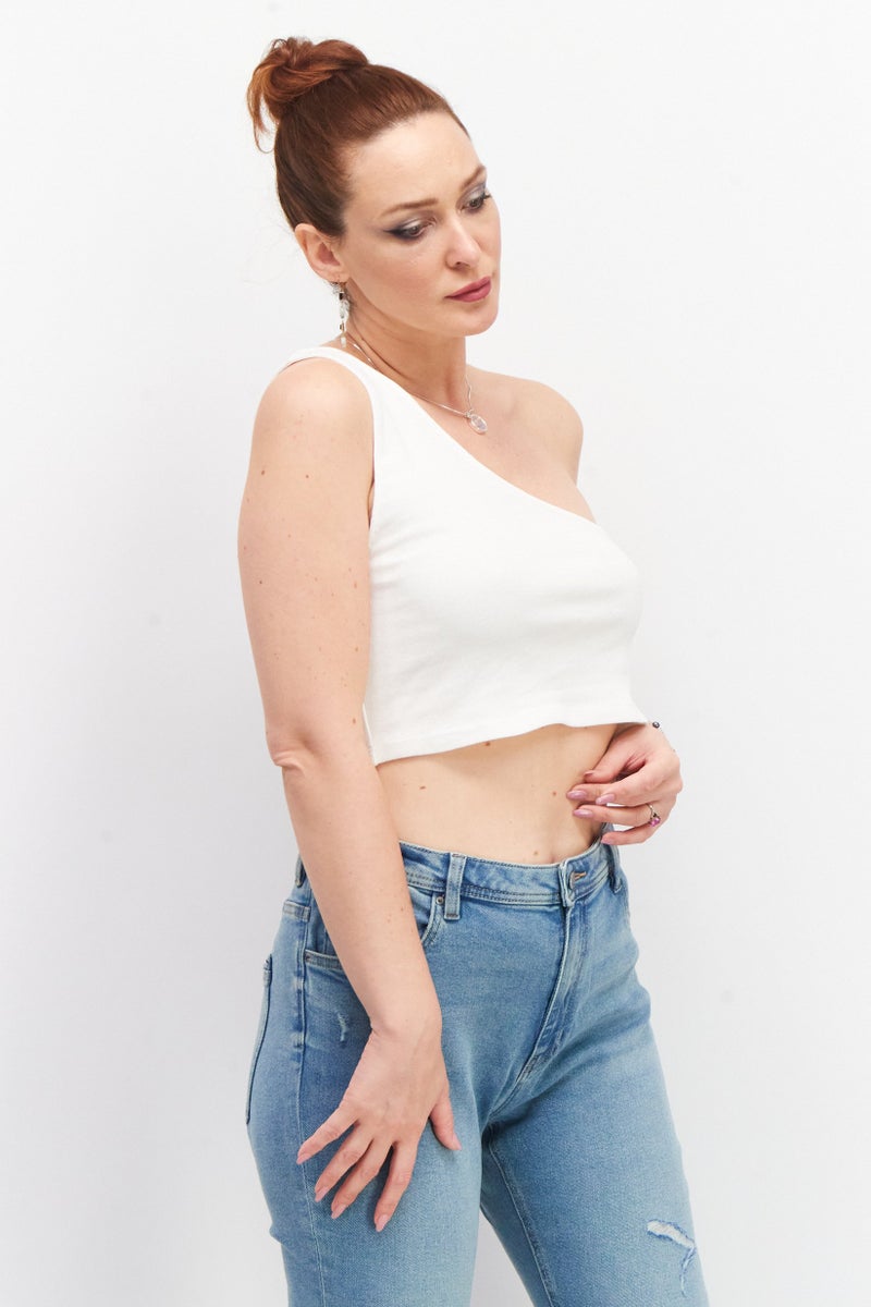Sinsay Women Asymmetrical Neck Sleeveless Textured Crop Top, White  - Image 4