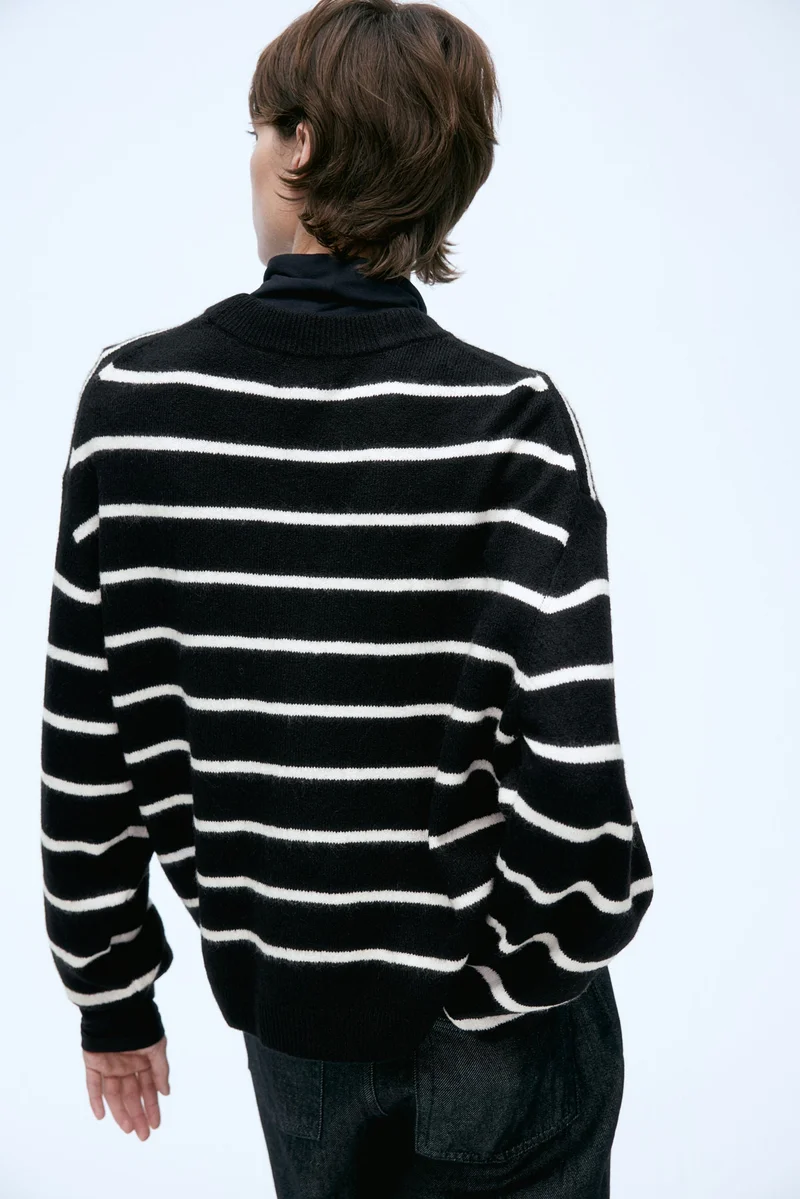 H&M Knitted jumper