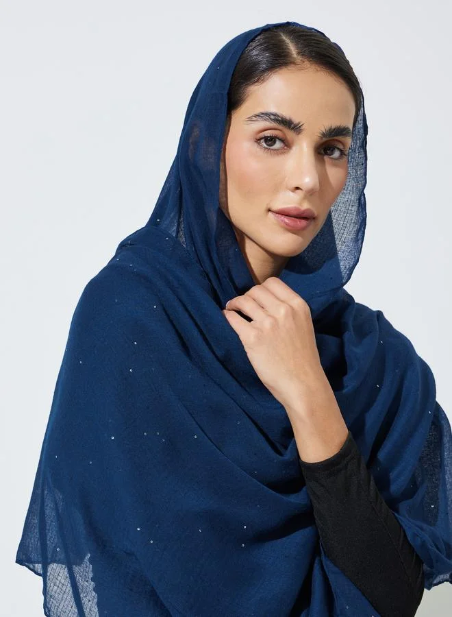 أميرة حجاب مزين بلمعة