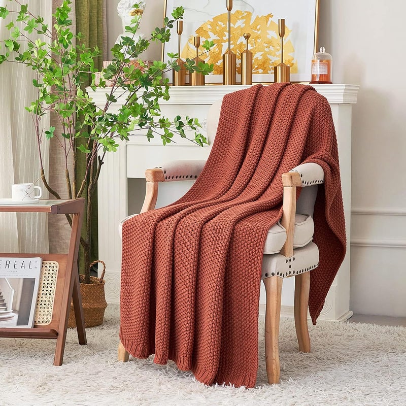 Longhui bedding لحاف منسوج بخيوط سميكة بلون بني رمادي، خفيف الوزن، من مادة القطن العضوي بنسبة 100%، مناسب للأريكة أو سرير الأطفال أو غرفة الرضع، يتناسب مع الطراز الريفي الأنيق والعصري، مقاس 51” × 63”， مع كيس للغسيل مرفق. - Image 3
