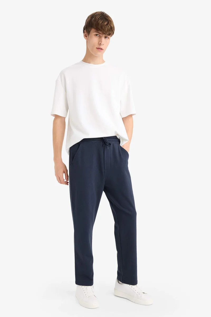 ديفاكتو Regular Fit Basic Straight Waist Straight Leg Sweatpants