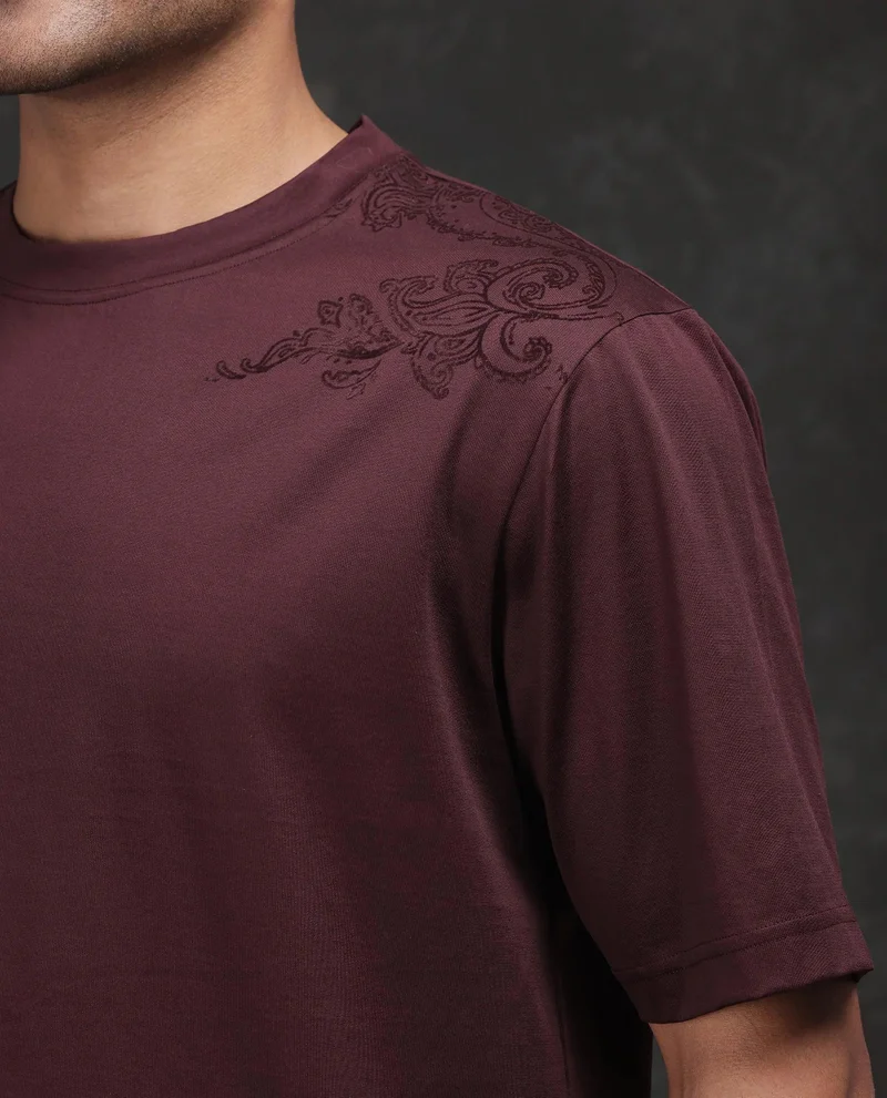 رير رابِت Men's Flock Print Barcelone Fit T-Shirt