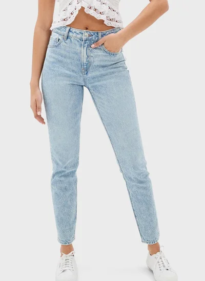 American Eagle High Waist Mom Jeans
