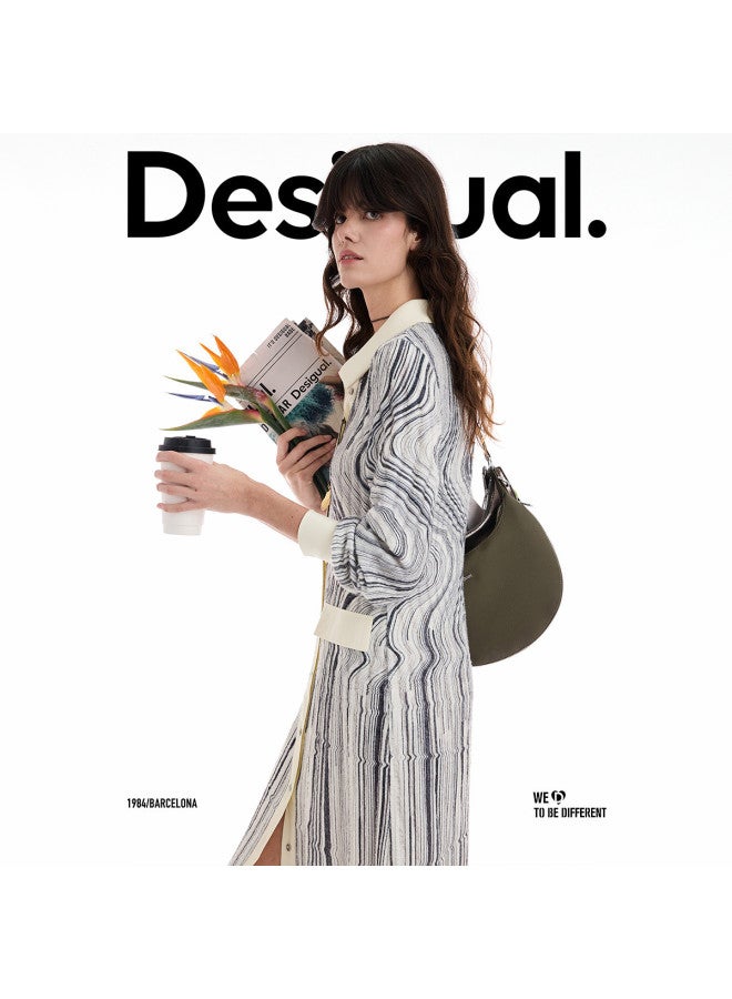 DESIGUAL فستان قميص مزخرف مطبوع يدويًا بياقة جديد لخريف/شتاء 2025 - Image 4