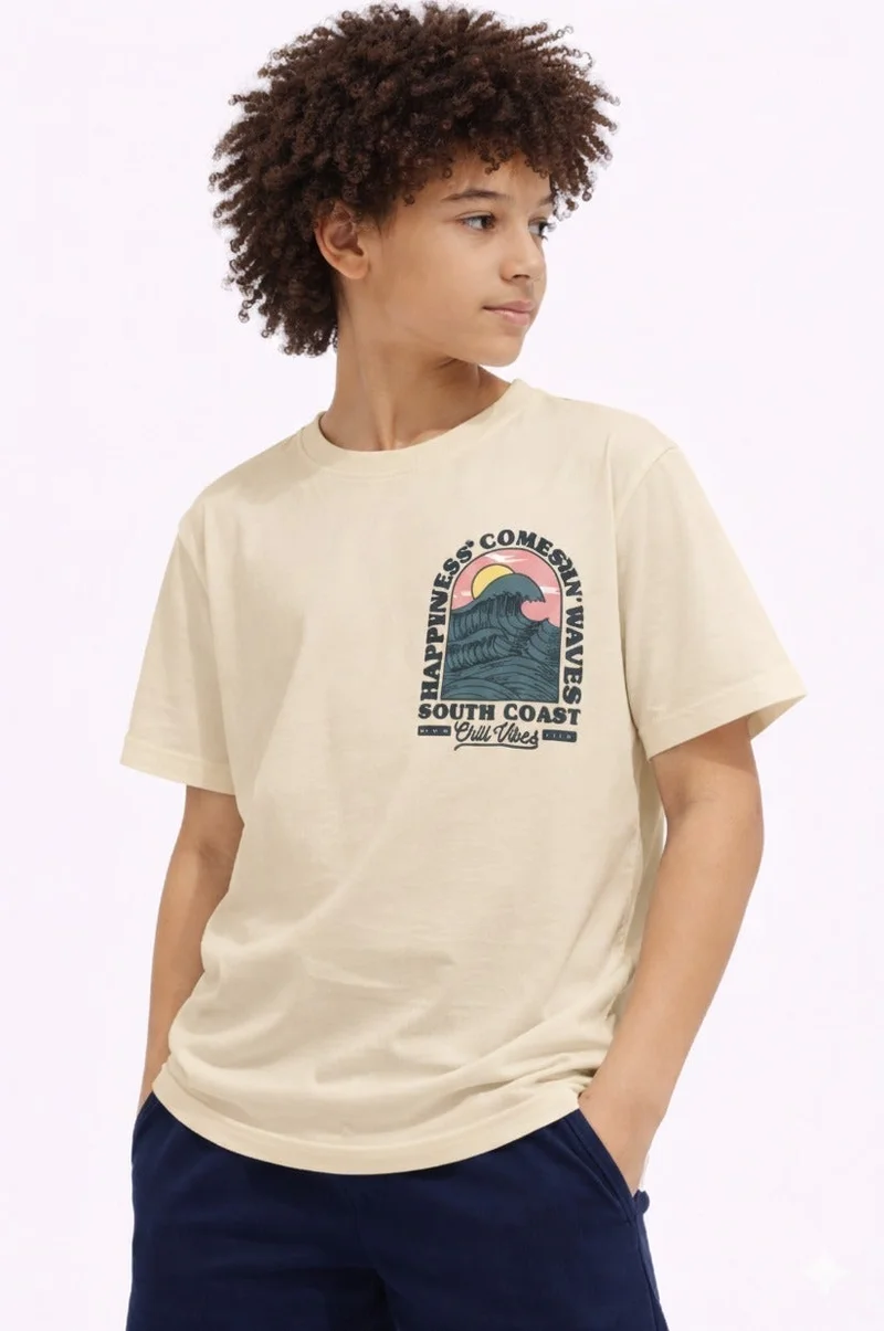 فكتور اند جين Boys’ Relaxed Fit T-Shirt – “California” Graphic Tee (Front & Back Print)