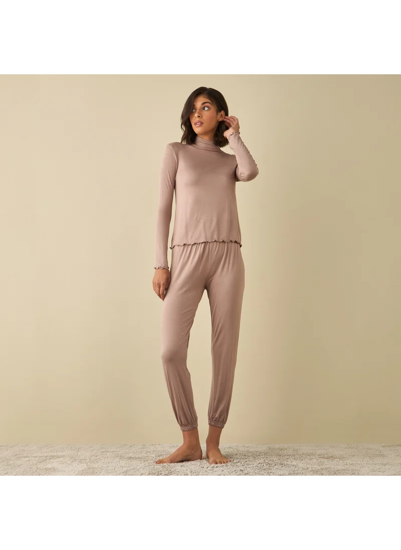 FAV High Neck Long Sleeves Top with Lettuce Hem