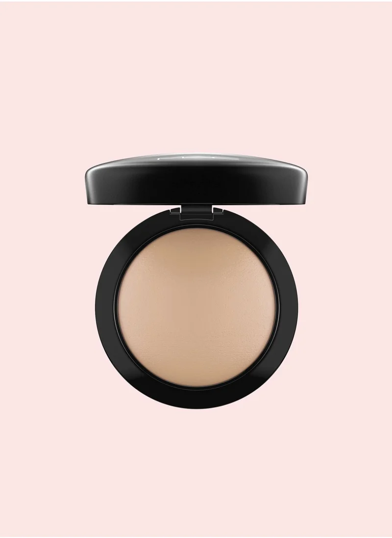 MAC Cosmetics Mineralize Skinfinish Natural - Medium Dark