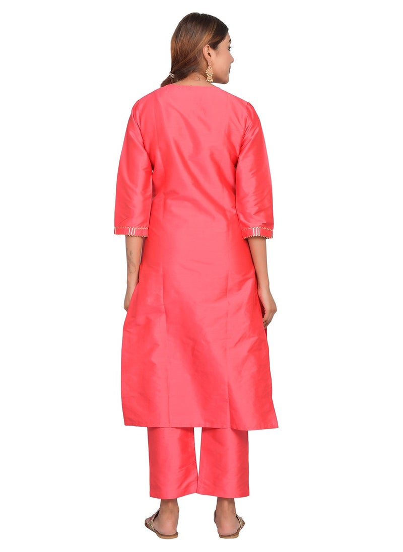 ريارا كورتي نسائي كورال بارادايس مع بنطلون طقم 3/4 كم كورتا بانت طقم حرير فني (تفتا سادة) مقاس XXL  - Image 4