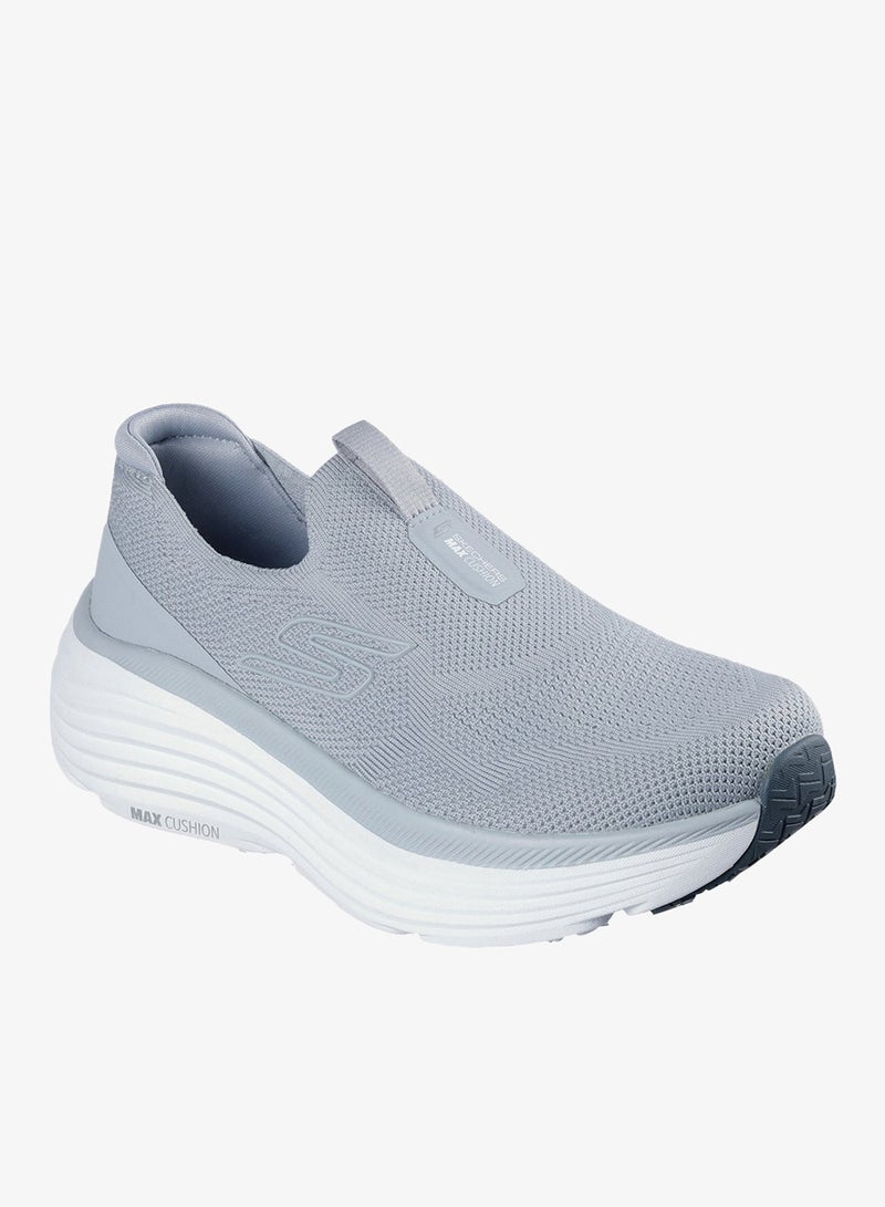 SKECHERS Max Cushioning Endeavour - Image 3