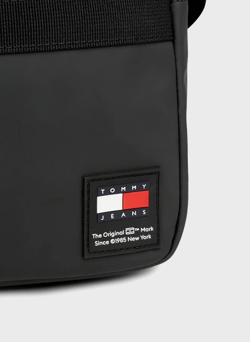 TOMMY JEANS Logo Camera Bag
