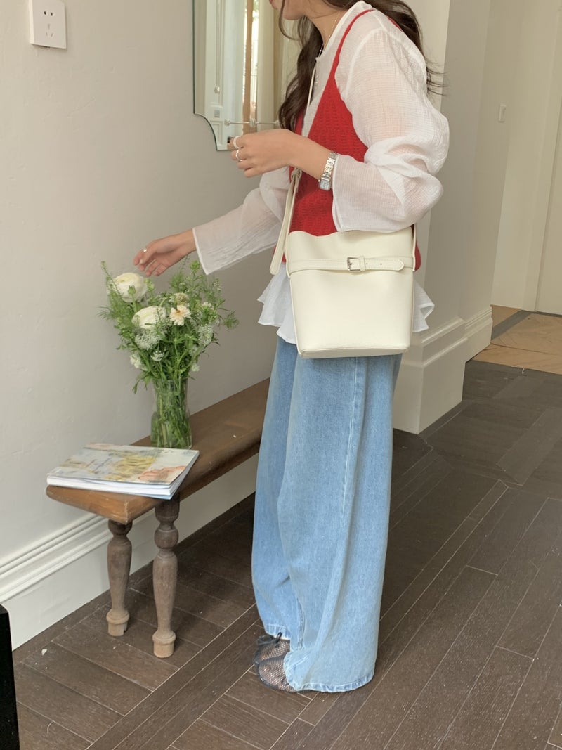 Japanese And Korean New Arrival Fashionable Litchi Pattern Buckle Daily Commuter Shoulder Bag Simple And Generous Bucket Bag - Image 4