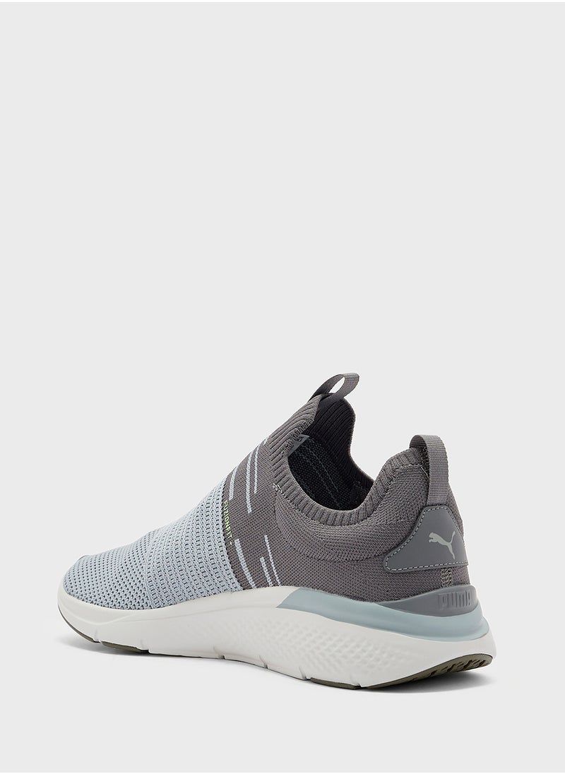 PUMA Softride Pro Echo Slip Ons  - Image 2