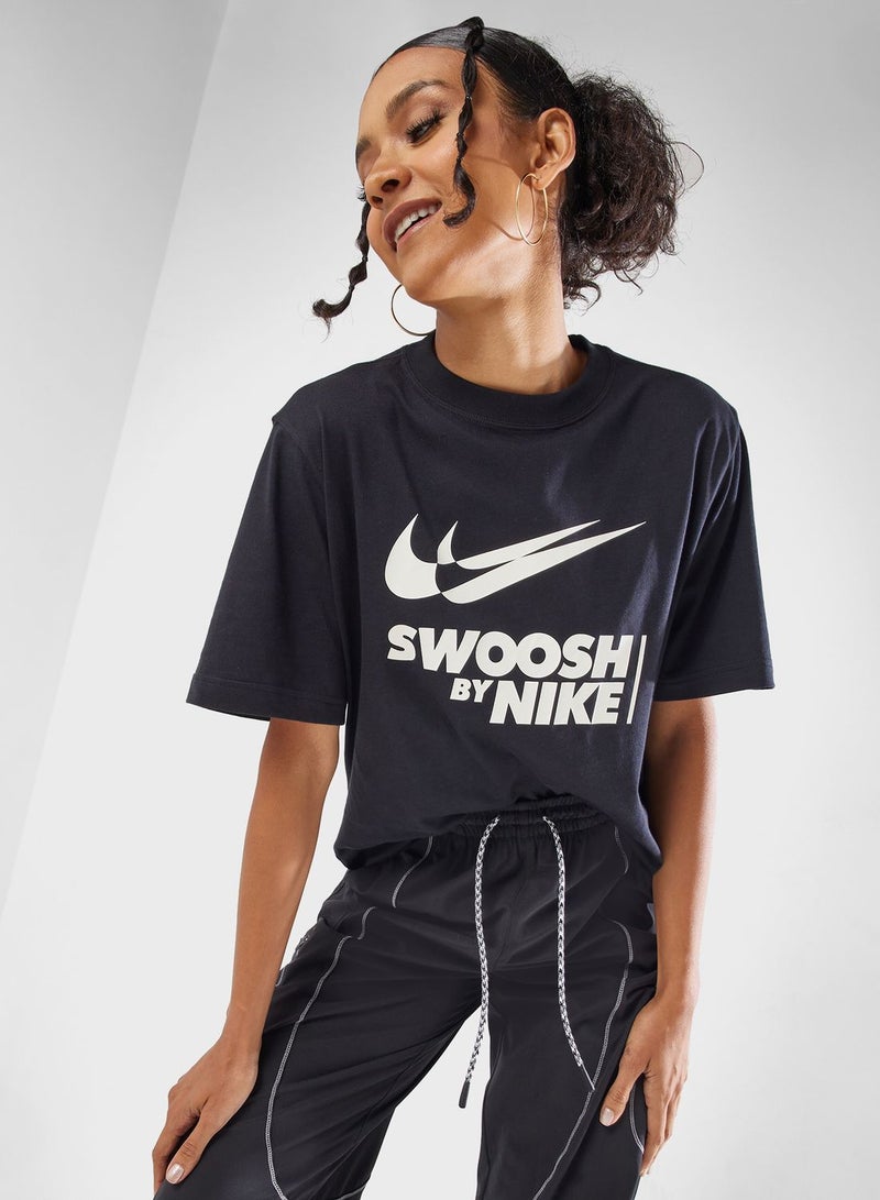 Nike Nsw Boyfriend T-Shirt - Image 1