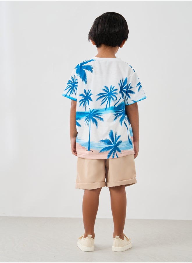 Styli Graphic Print Round Neck T-Shirt and Shorts Set  - Image 4