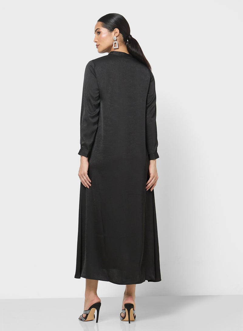 خزانة عباية أساسية مغلقة - Image 2