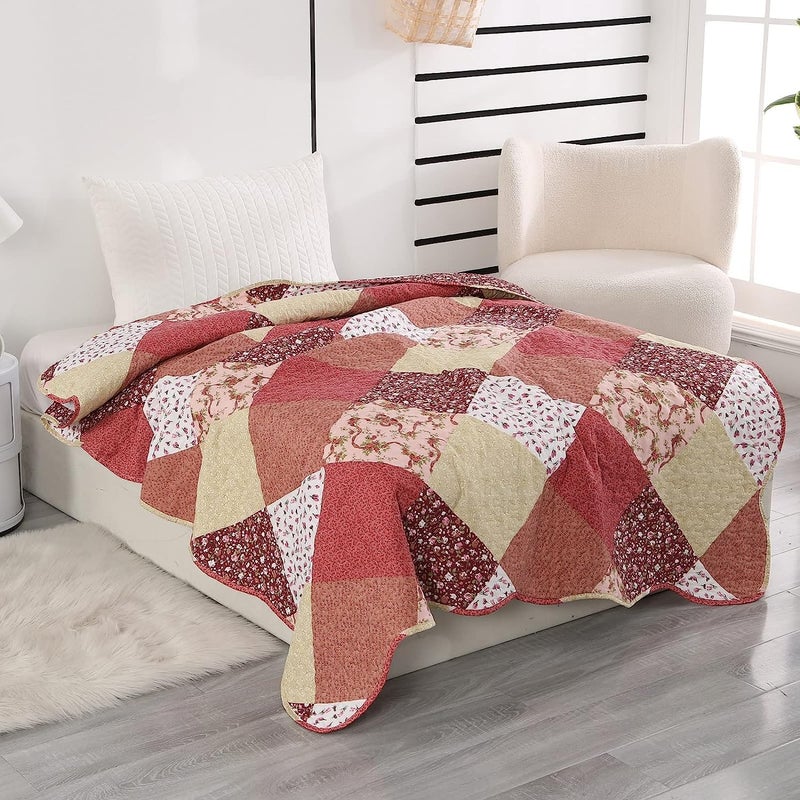 Qucover Quilted Throw Blanket, 59x79 Inch Patchwork Farmhouse Quilt, Soft Microfiber Reversible Multicolor Floral Coverlet, Lightweight Bed Quilt Cover for for Couch Sofa - Image 2