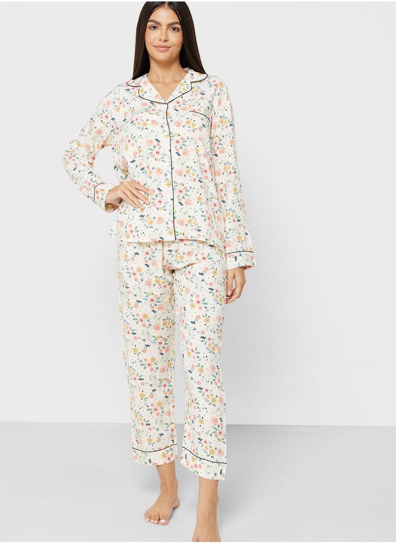 All Over Print Pyjama Set - pzsku/Z574A14A0D25FD244801EZ/45/_/1702399233/0f1d4395-130e-484a-8fd1-f72e0b988fe5