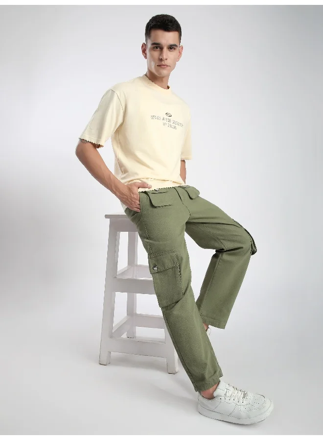 بيونغ بنطلون كارغو بجيوب جانبية زيتوني