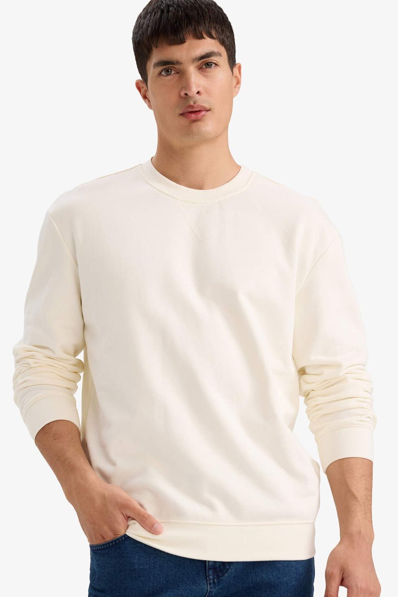 DeFacto 100% Cotton Basic Sweatshirt - Image 1