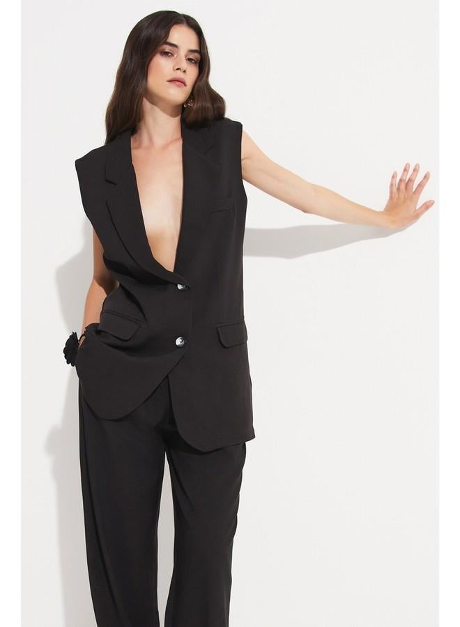 جون فيست نسائي أسود بياقة بأزرار وتفاصيل منسوجة بمقاس واسع - Image 2