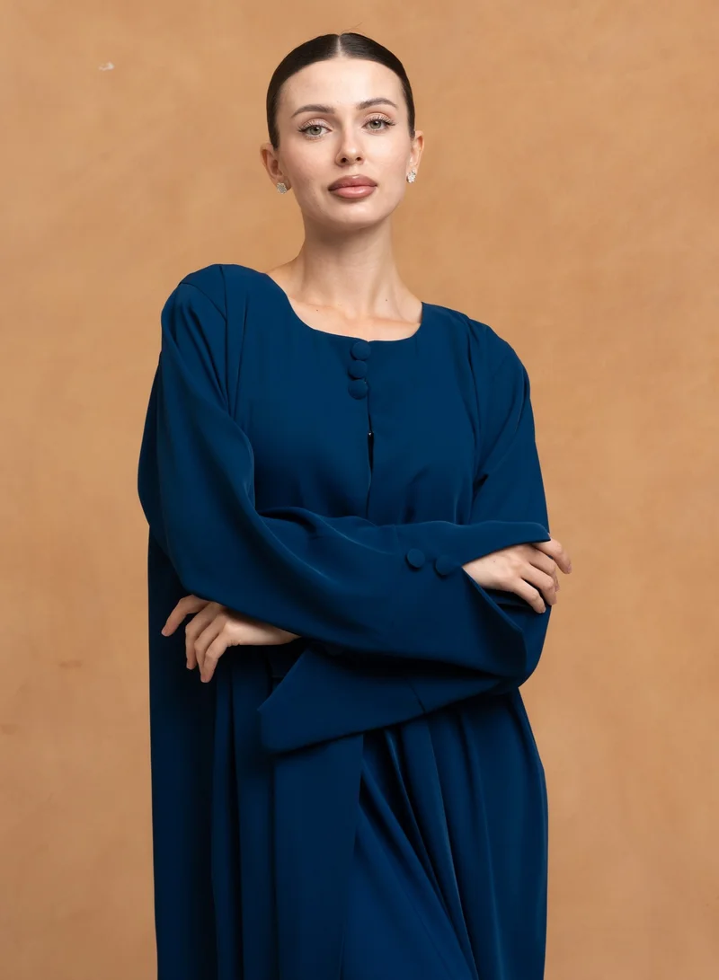 ميم باي ماريا عباية مفتوحة من الأمام